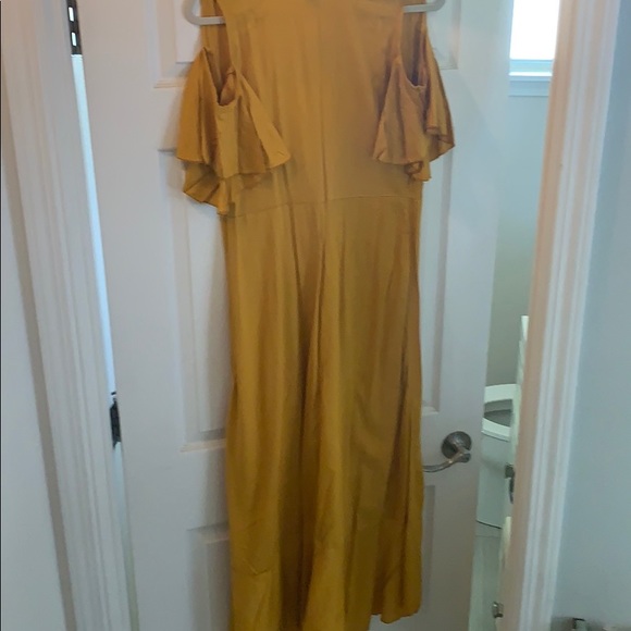 Long wrap dress NWT - Picture 3 of 3